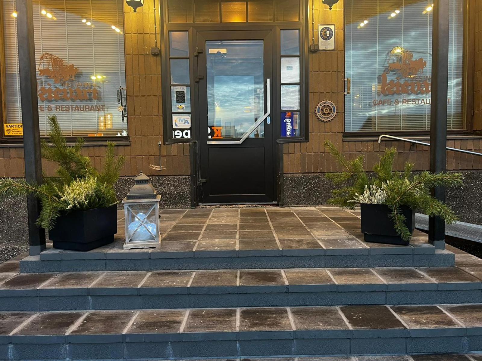 Hotel Mestarin Kievari Kemijärvi Zewnętrze zdjęcie