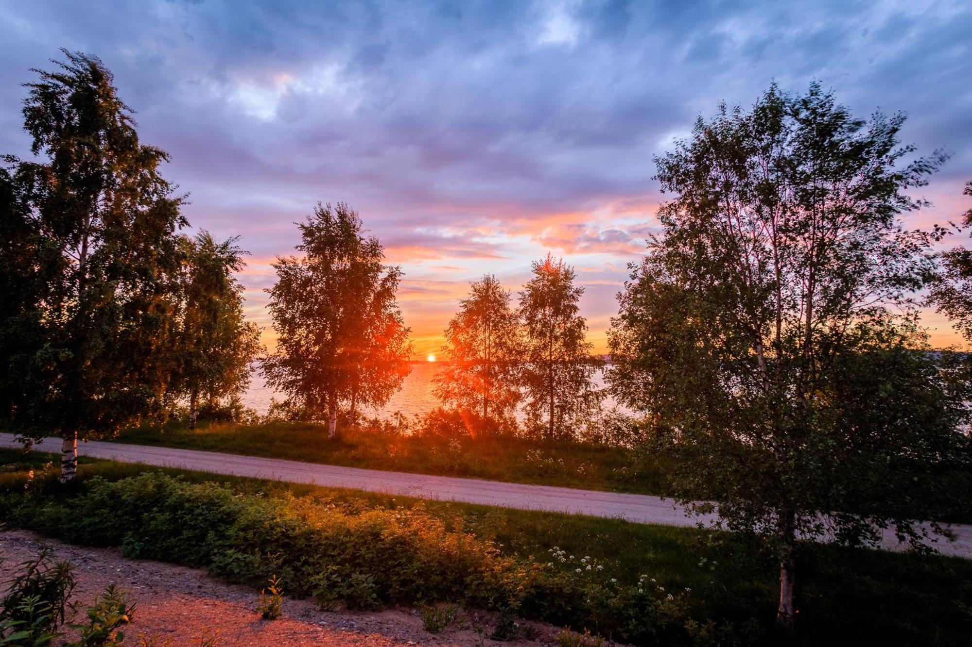 Hotel Mestarin Kievari Kemijärvi Zewnętrze zdjęcie